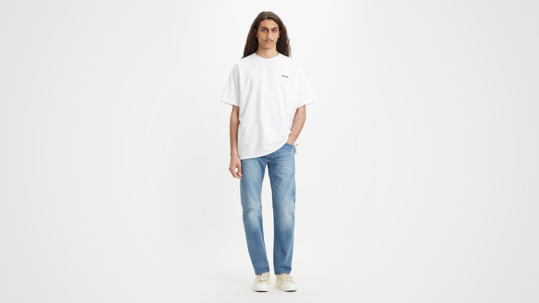 bright indigo mom tapered jeans